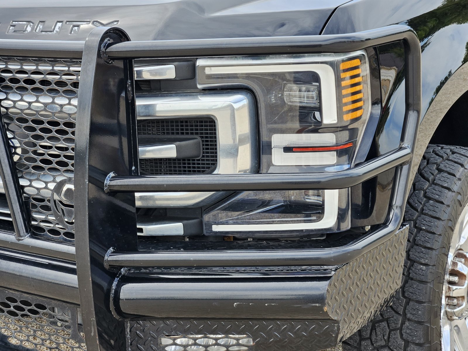 Used 2021 Ford F250 Platinum AWD/4WD image 10