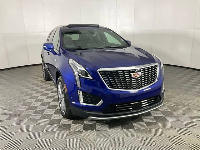 Certified 2025 Cadillac XT5 Premium Luxury w/ Technology Package image 3