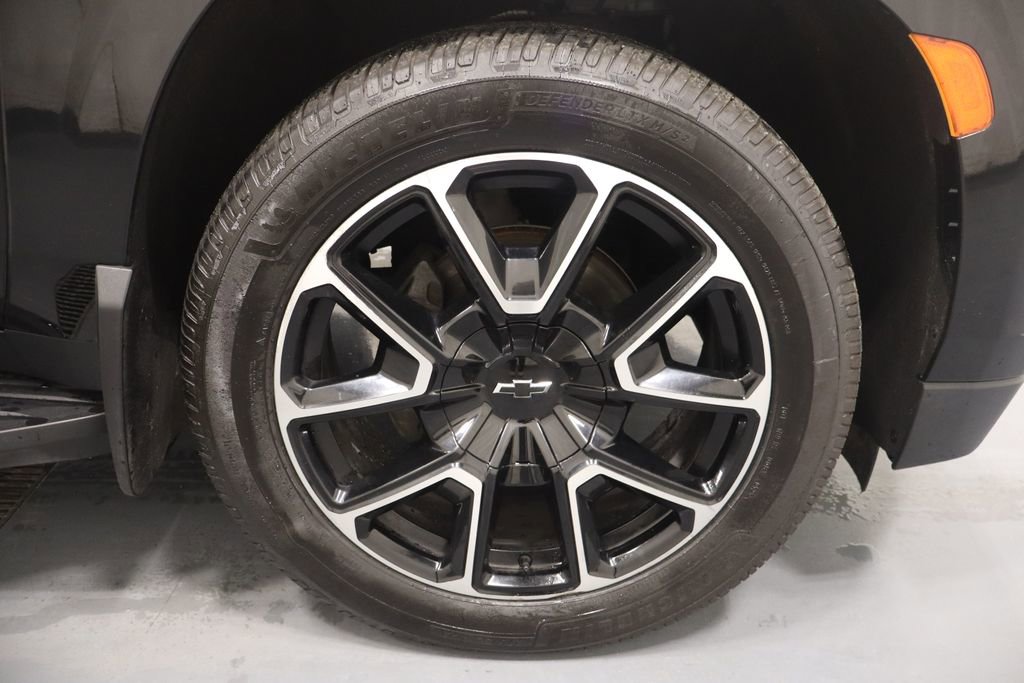 Used 2021 Chevrolet Tahoe RST w/ Luxury Package AWD/4WD image 30