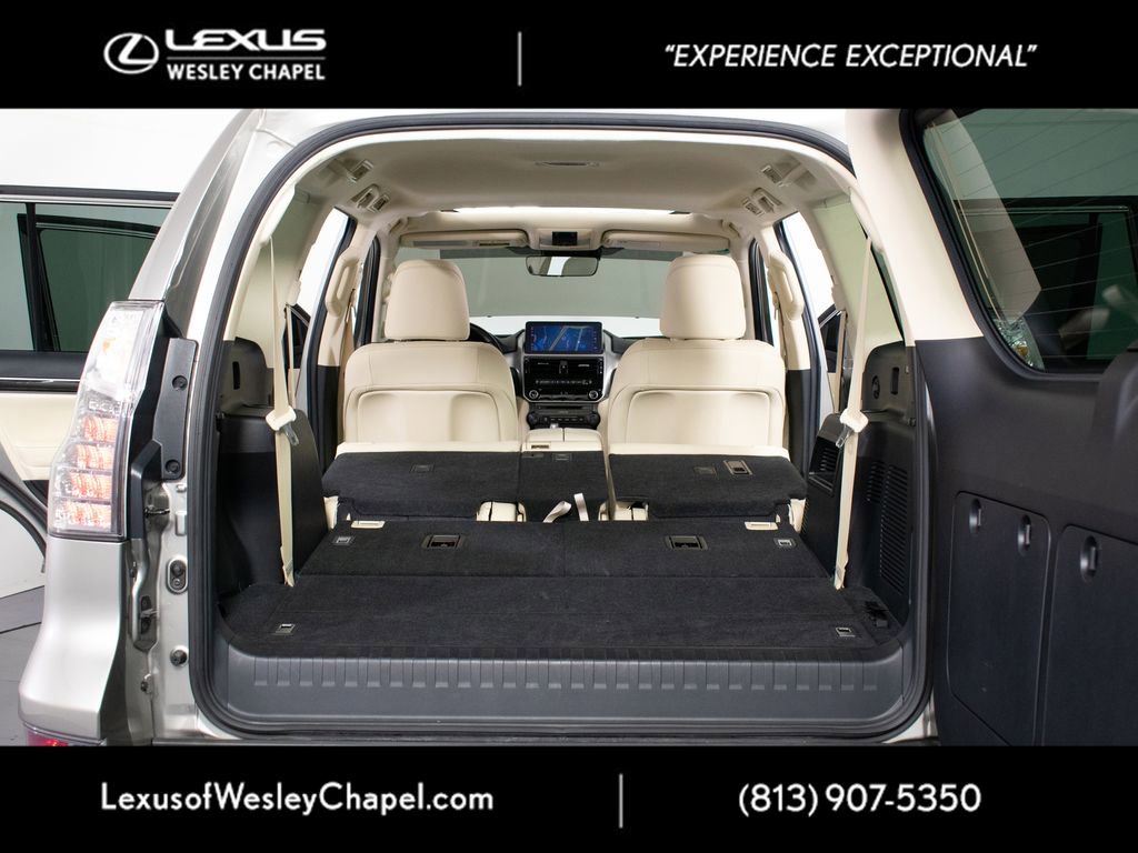 Used 2023 Lexus GX 460 Premium w/ Premium Package AWD/4WD image 16
