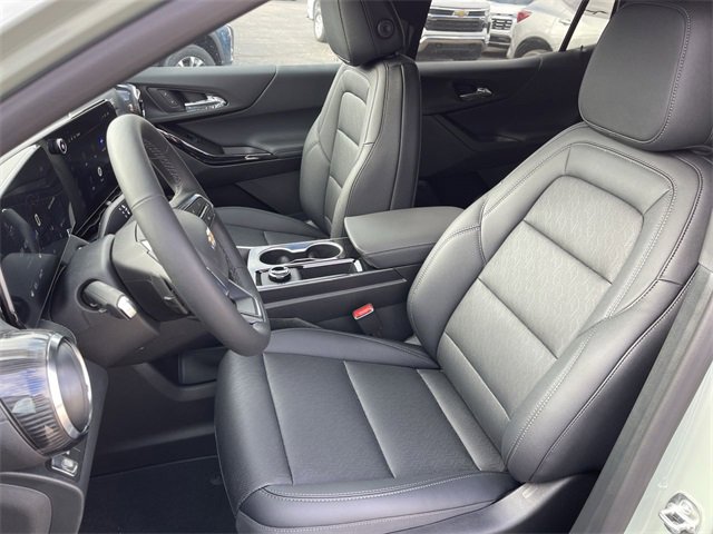 New 2026 Chevrolet Equinox LT image 11