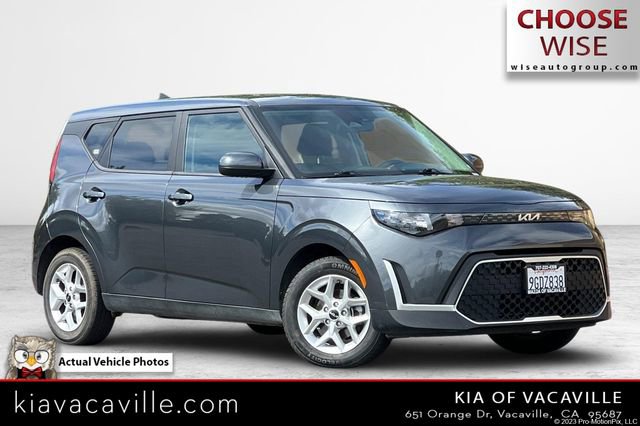 Used 2023 Kia Soul LX w/ Option Group 015 image 1