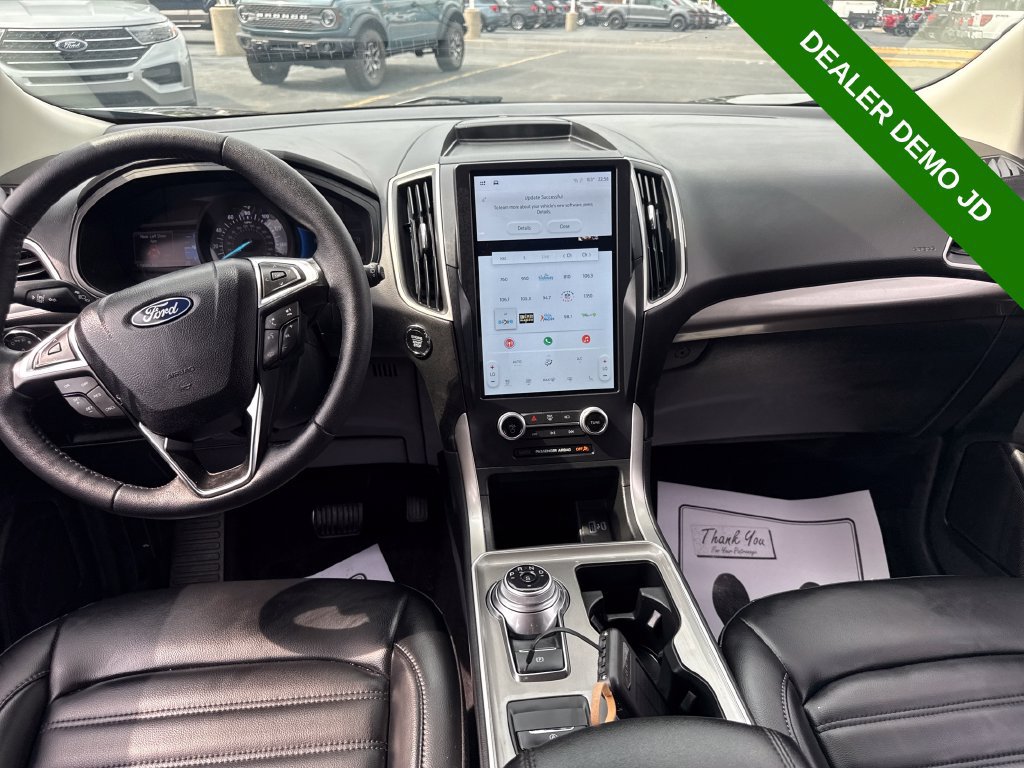 Used 2024 Ford Edge SEL w/ Convenience Package AWD/4WD image 16