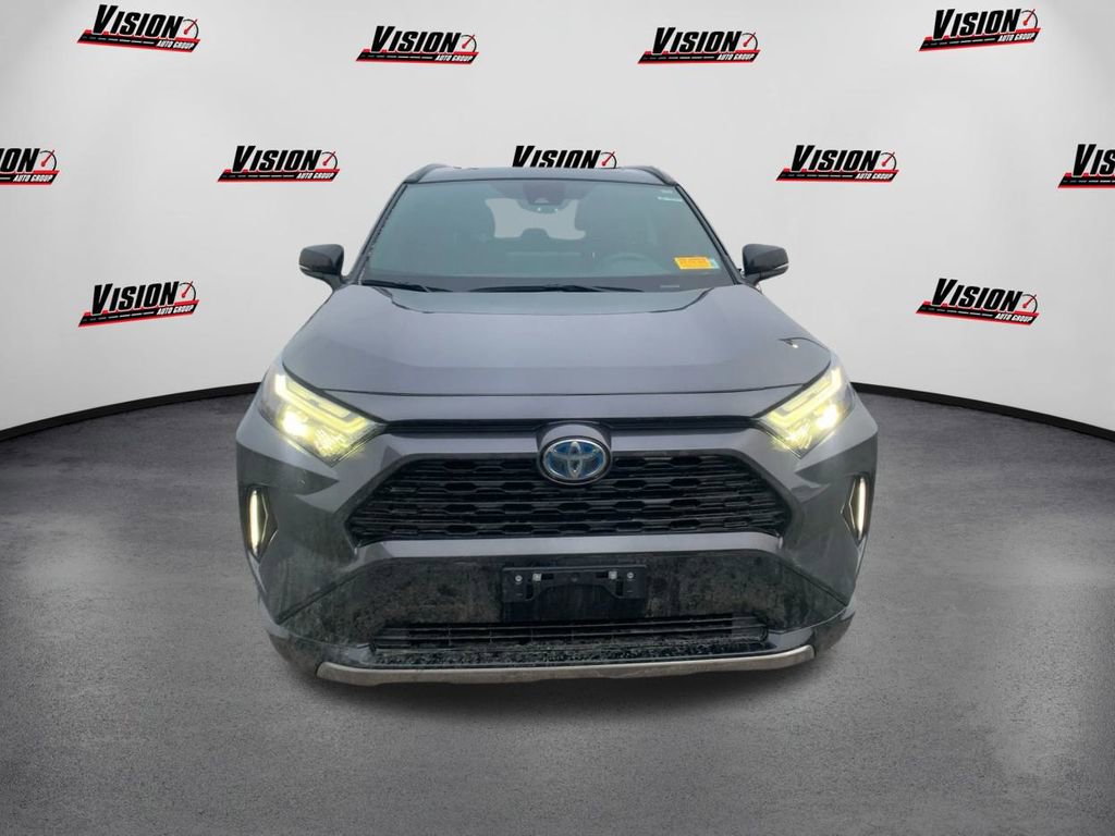 Used 2024 Toyota RAV4 XSE video 2