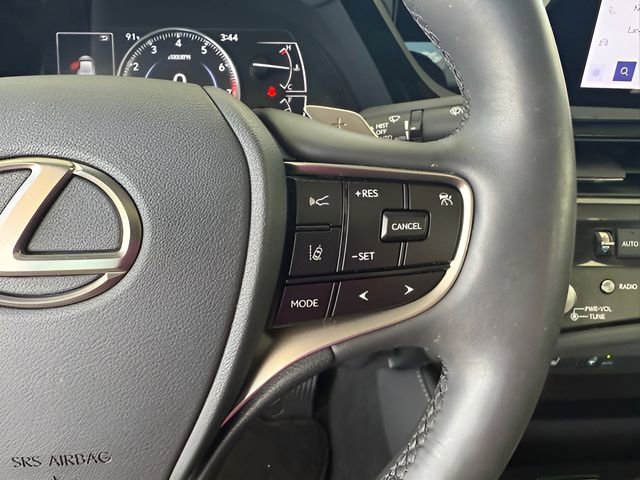 Used 2024 Lexus ES 350 w/ Premium Package image 32
