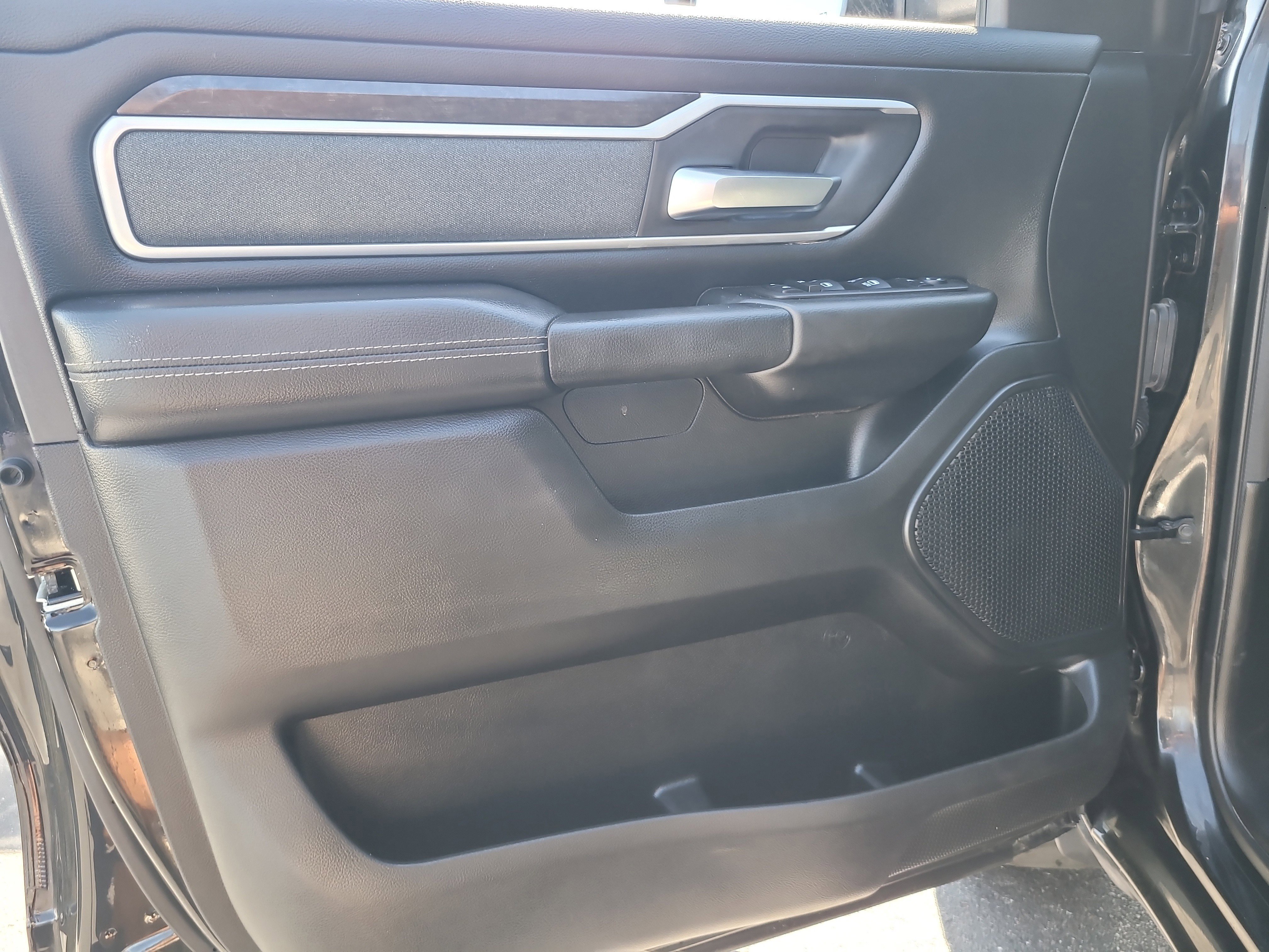 Used 2022 RAM 1500 Big Horn image 15