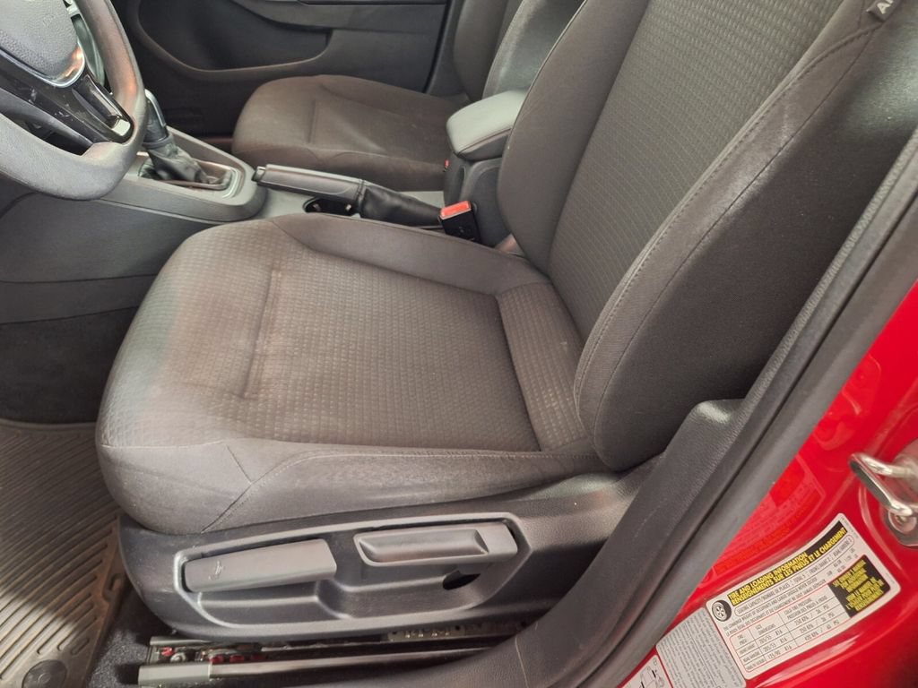 Used 2015 Volkswagen Jetta S w/ Welcome Package FWD image 24