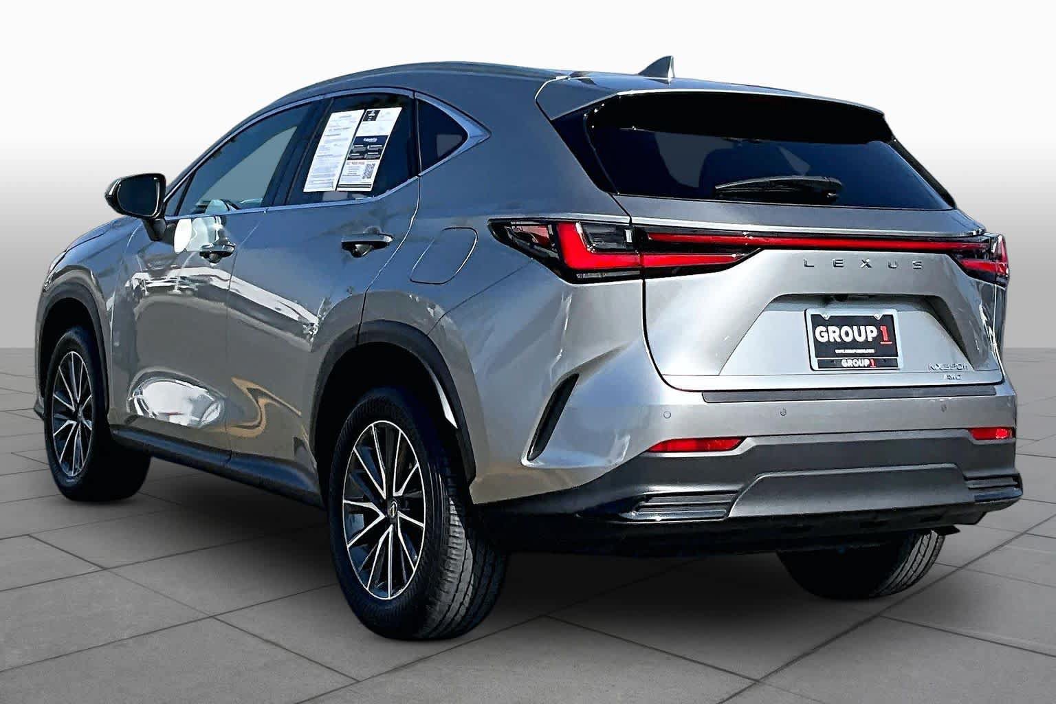 Used 2024 Lexus NX 350h AWD image 12
