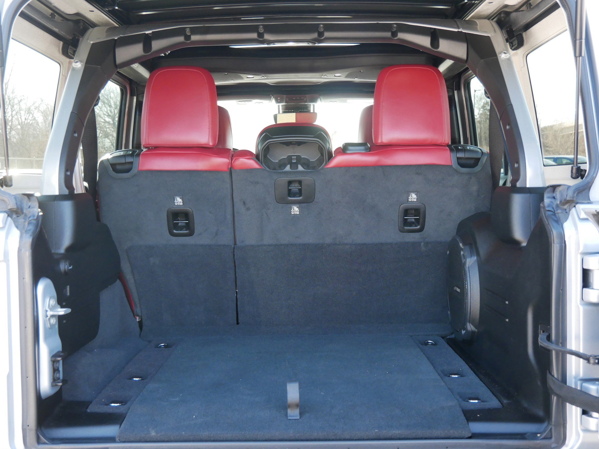 Used 2024 Jeep Wrangler Unlimited Rubicon 392 image 18