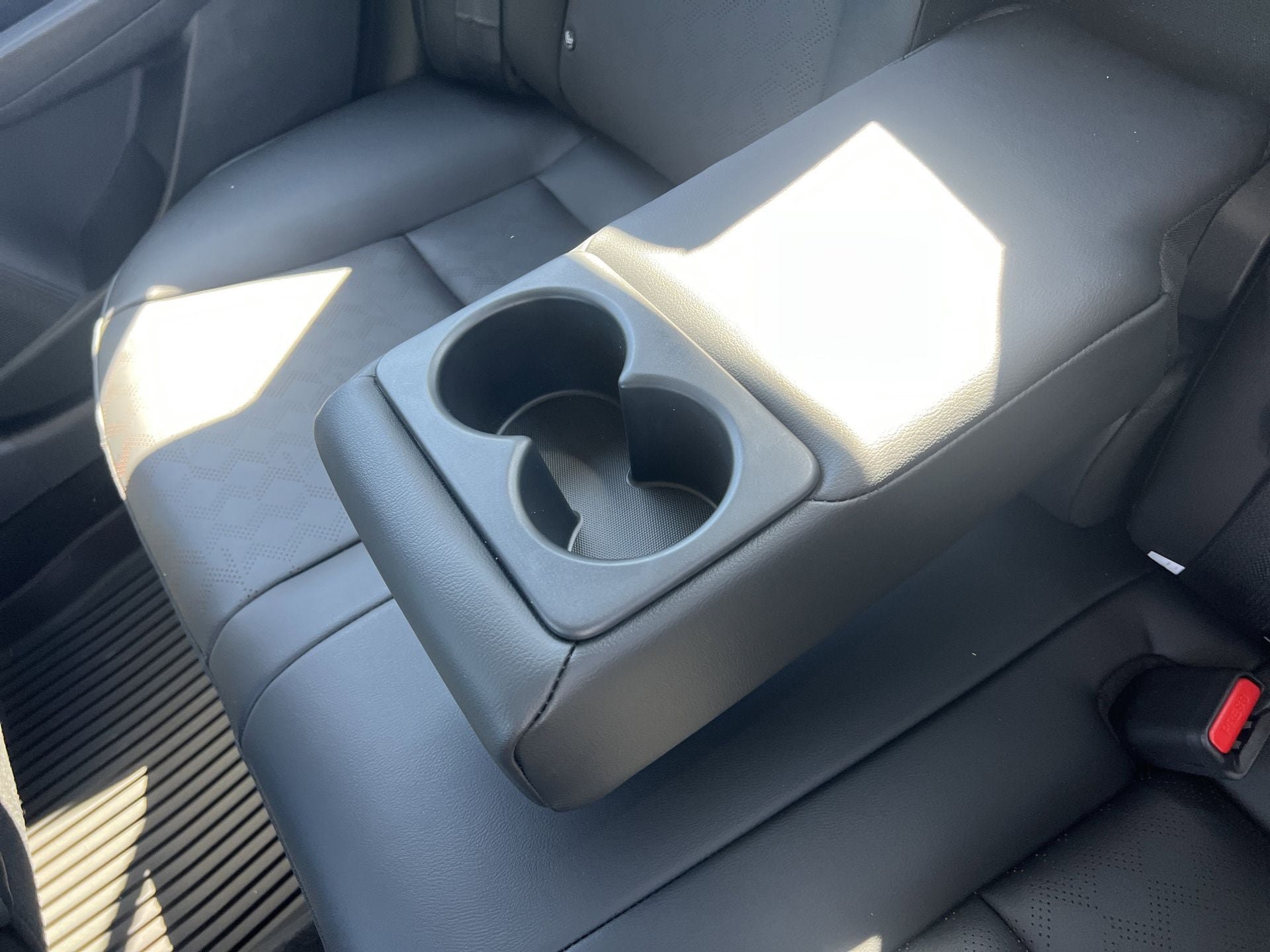 New 2026 Nissan Sentra SR w/ SR Premium Package FWD image 20