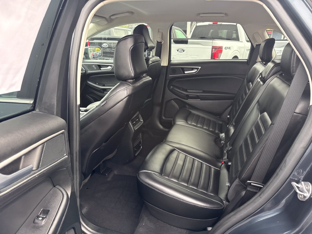 Used 2024 Ford Edge SEL w/ Convenience Package AWD/4WD image 14
