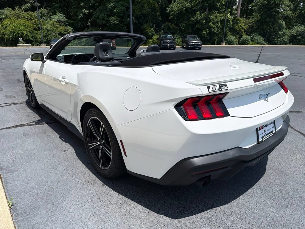 Used 2024 Ford Mustang Premium RWD image 13