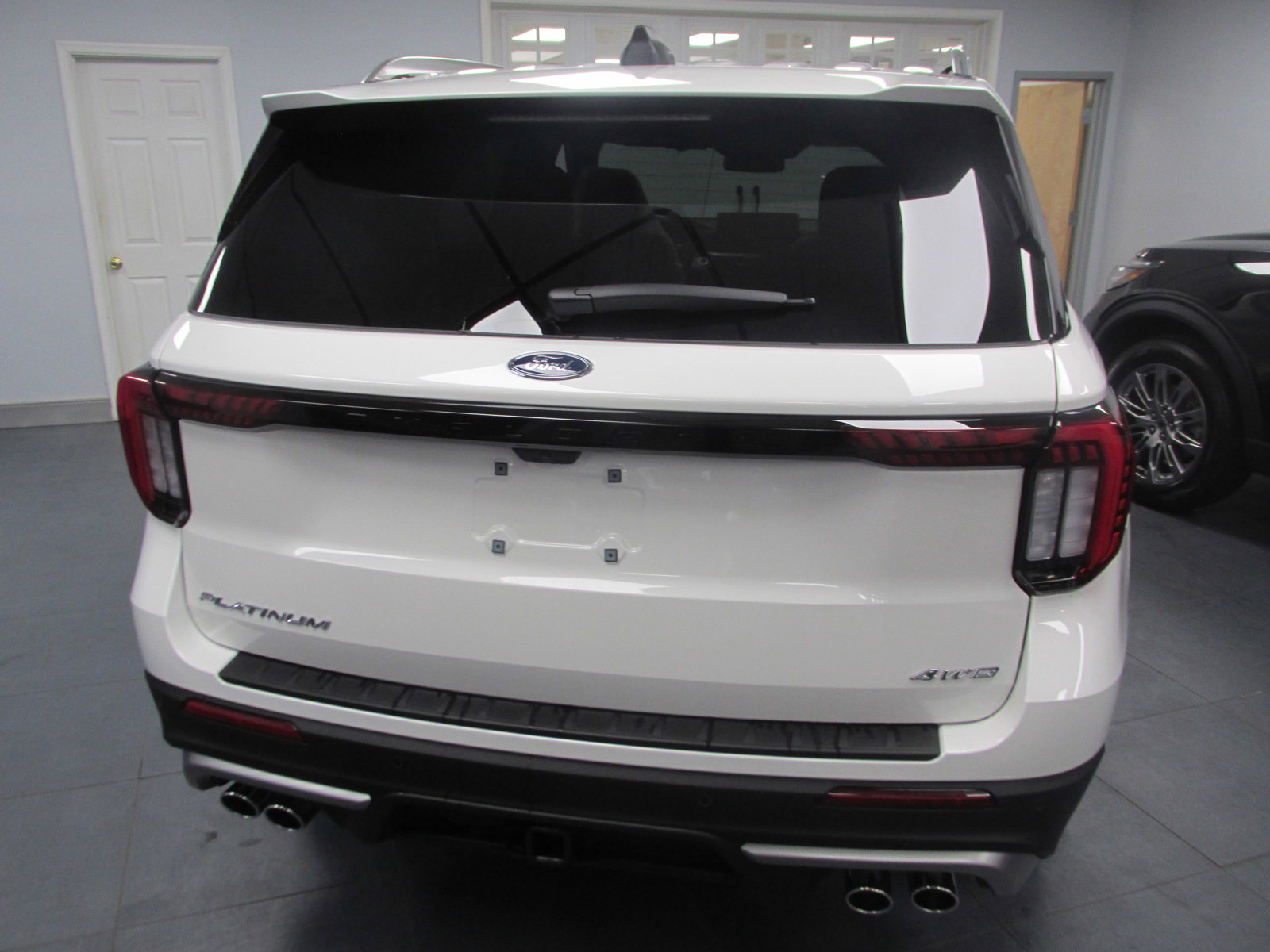 New 2025 Ford Explorer Platinum w/ Ultimate Package image 5