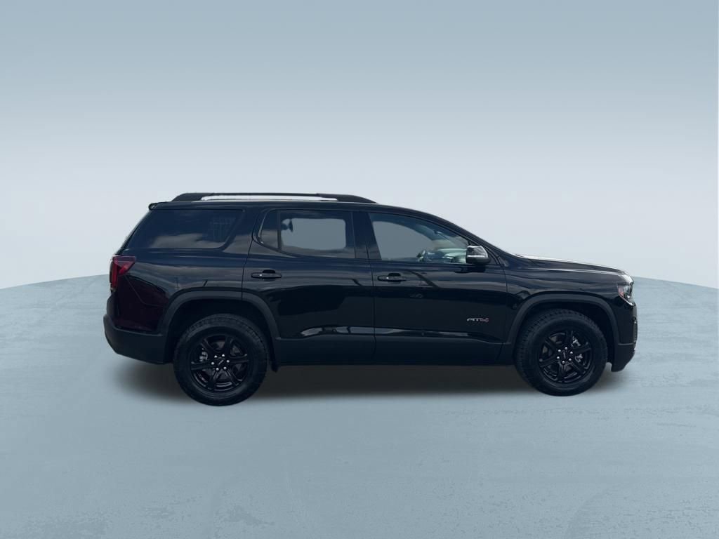 Used 2023 GMC Acadia AT4 w/ Technology Package image 9