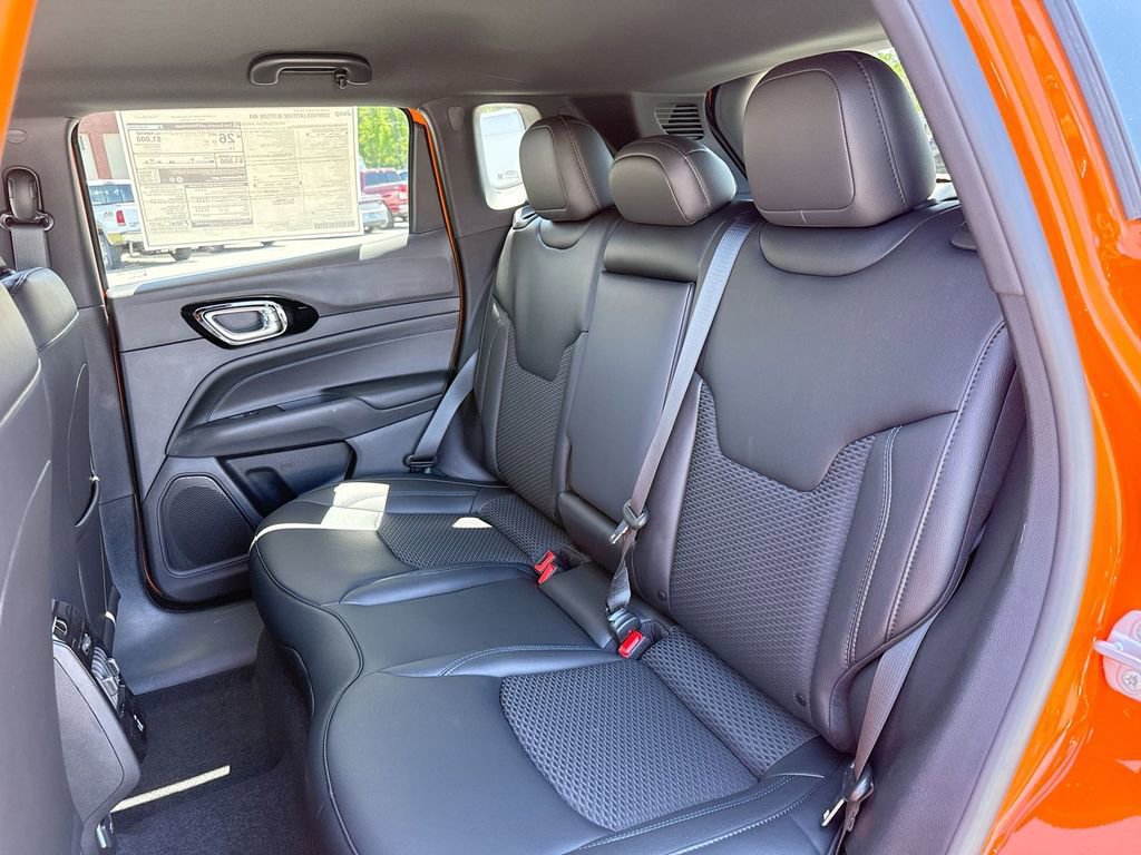 New 2026 Jeep Compass Latitude image 22