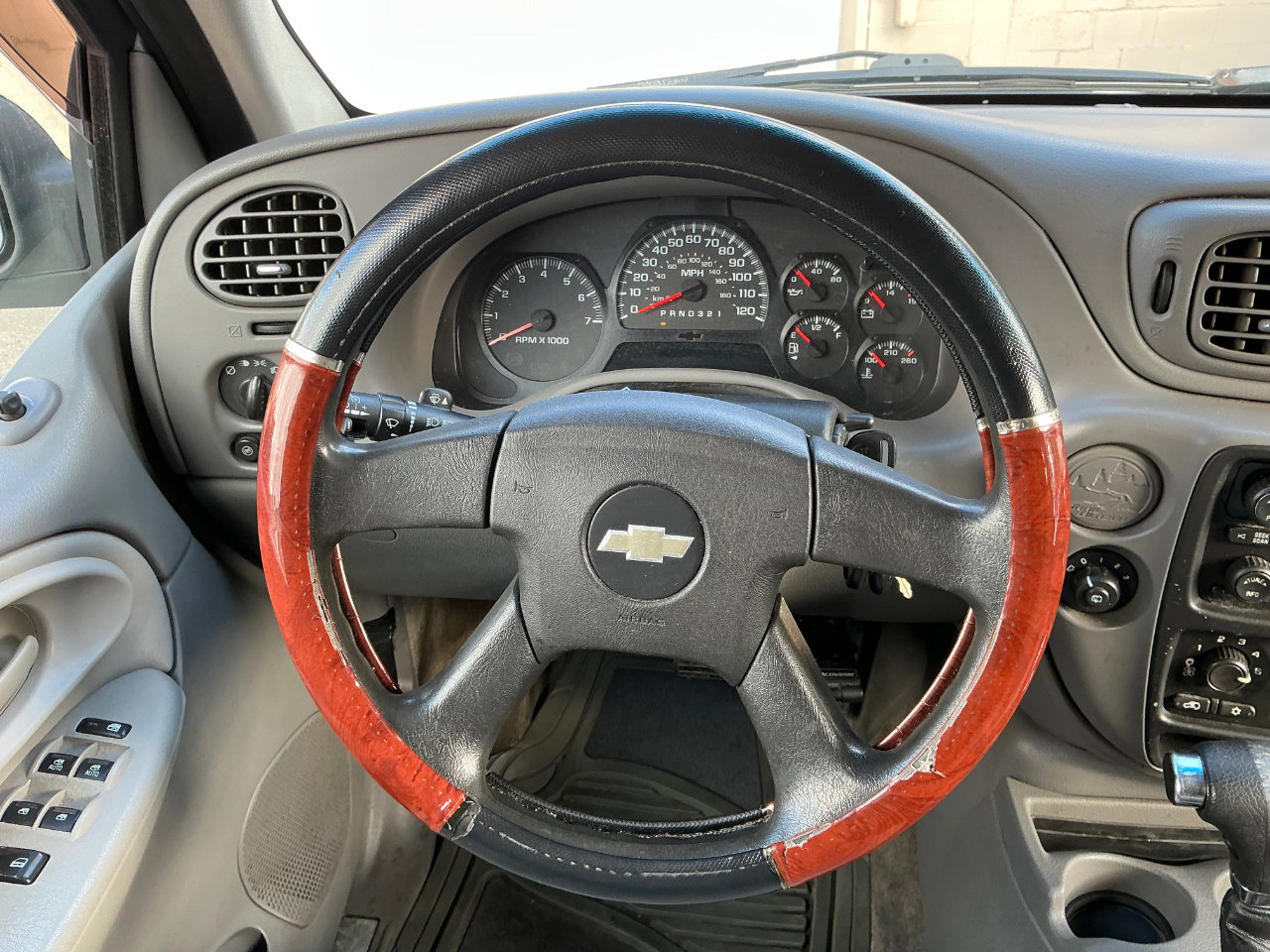 Used 2009 Chevrolet TrailBlazer LT w/ Sun And Sound Package image 19