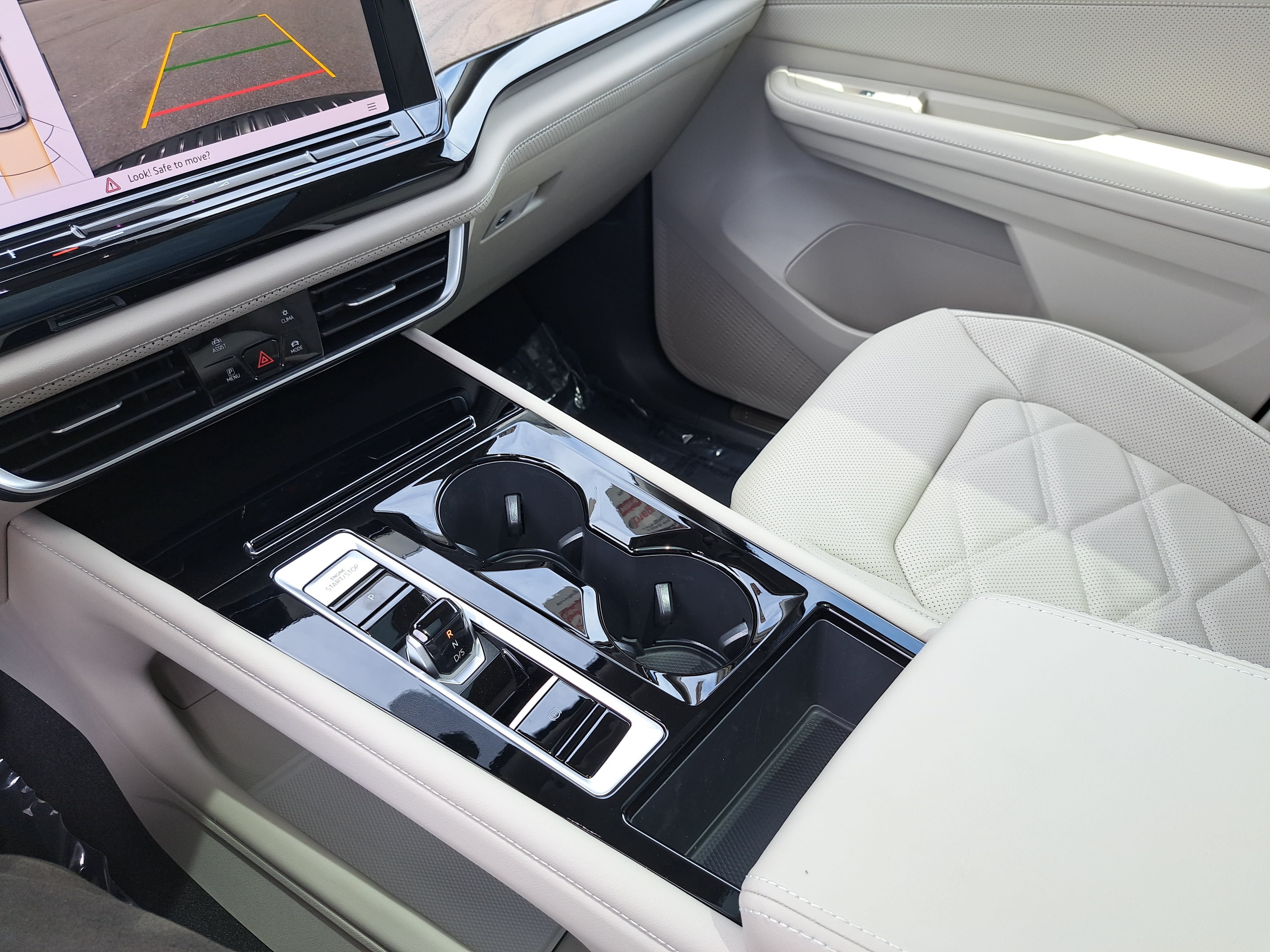 New 2026 Volkswagen Atlas SE FWD image 25