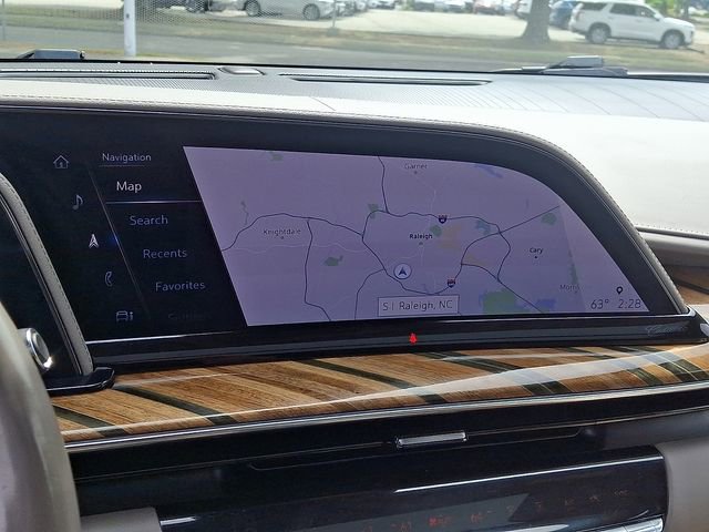 Used 2022 Cadillac Escalade Premium Luxury Platinum image 20