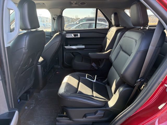 Certified 2024 Ford Explorer XLT w/ Equipment Group 202A image 12