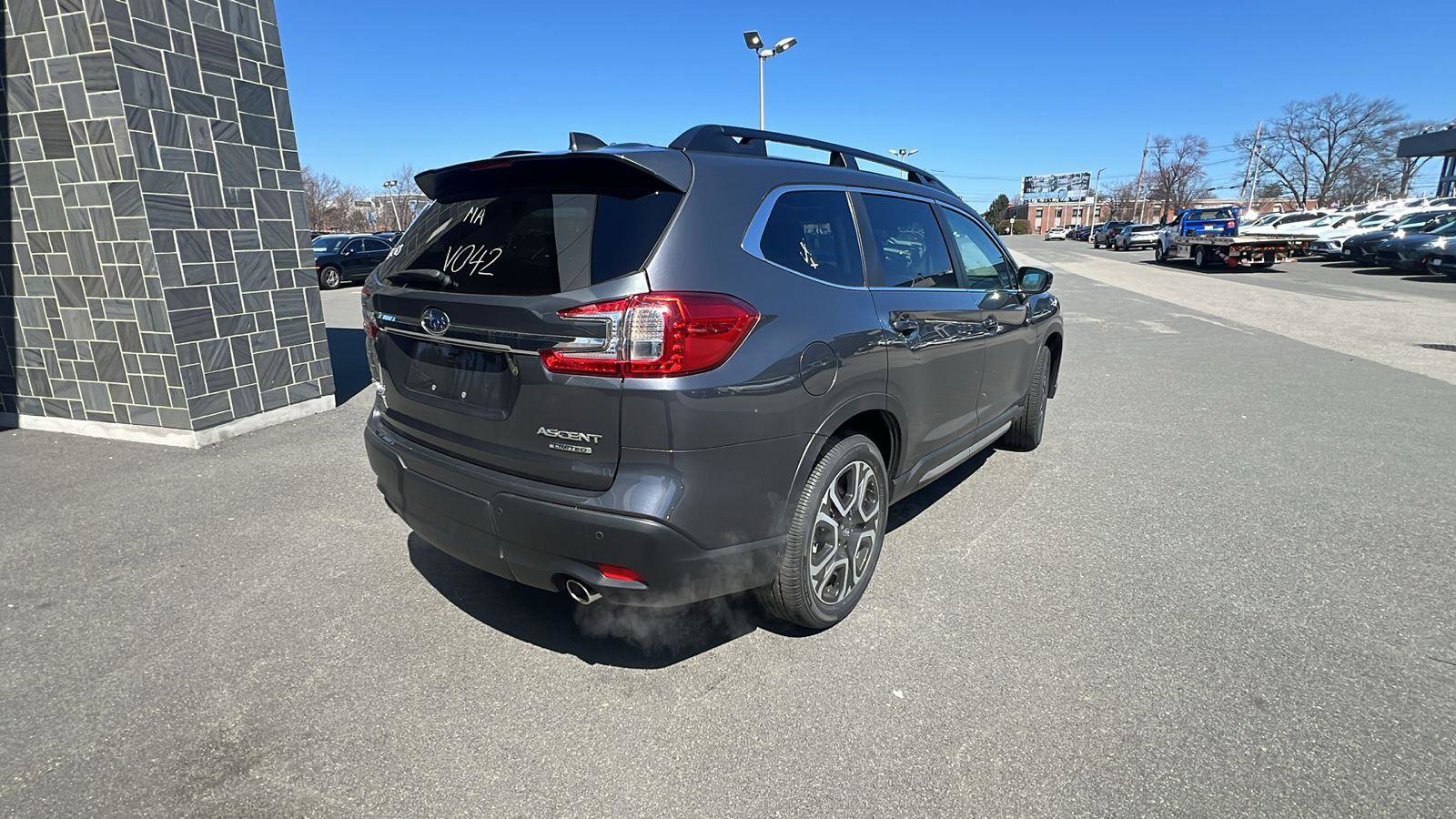 New 2026 Subaru Ascent Limited image 7