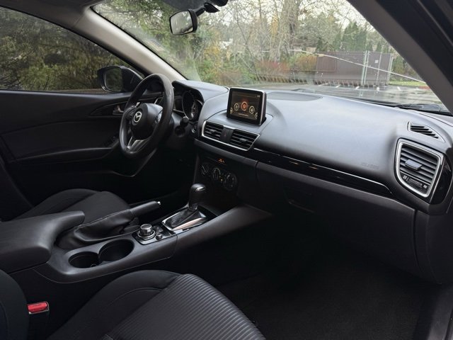 Used 2016 MAZDA MAZDA3 i Sport w/ Preferred Equipment Package image 11