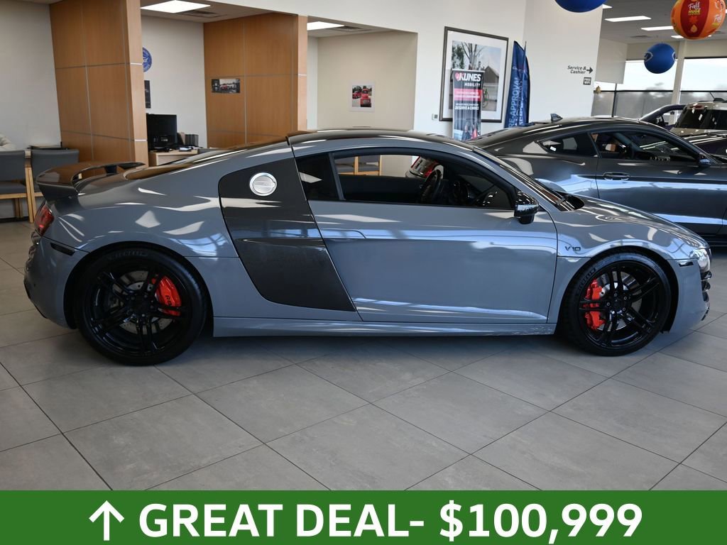 Used 2010 Audi R8 V10 image 30