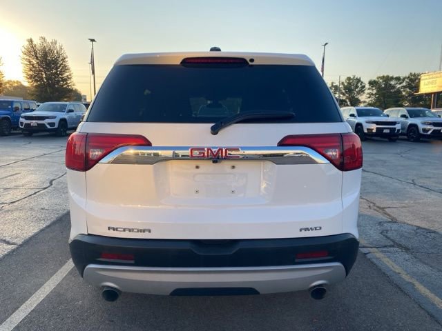 Used 2019 GMC Acadia SLE image 10