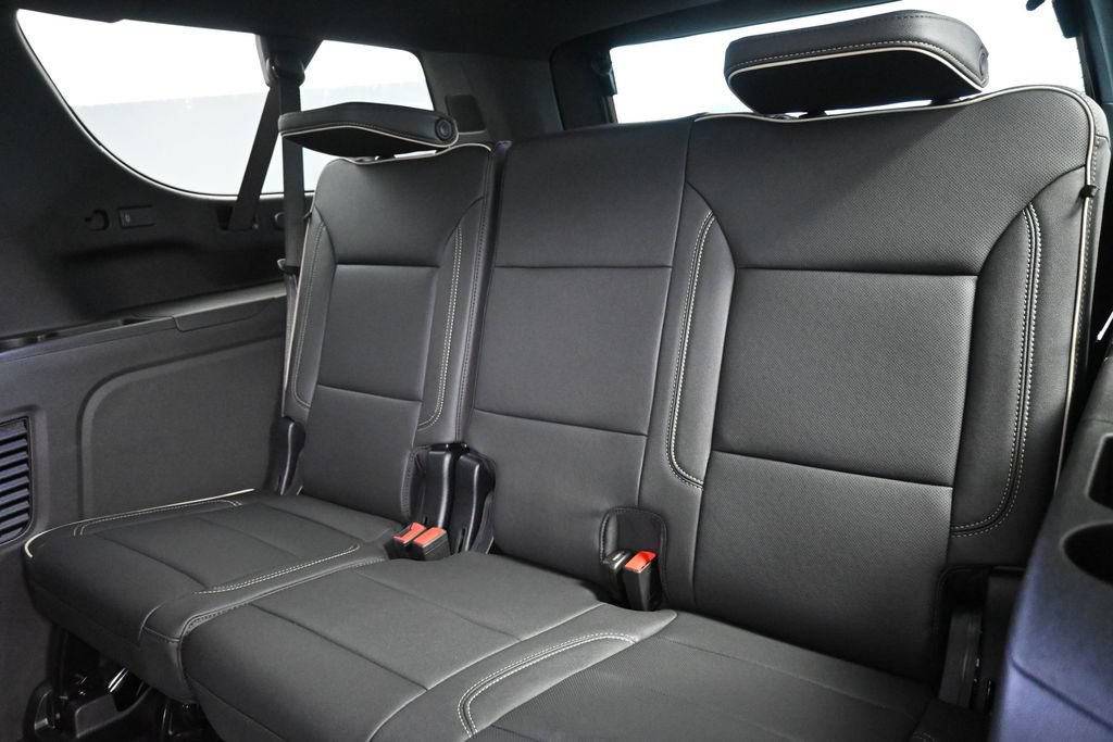 New 2026 GMC Yukon XL Elevation w/ Elevation Premium Package AWD/4WD image 19