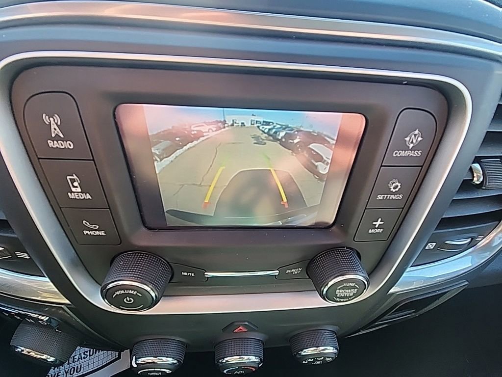 Used 2024 RAM 1500 Classic SLT AWD/4WD image 17