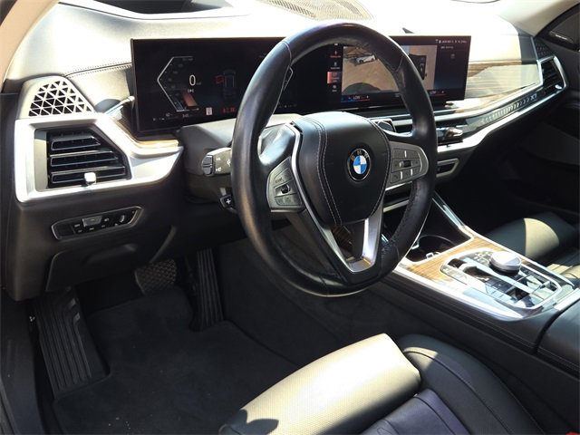 Used 2023 BMW X7 xDrive40i w/ Premium Package image 14