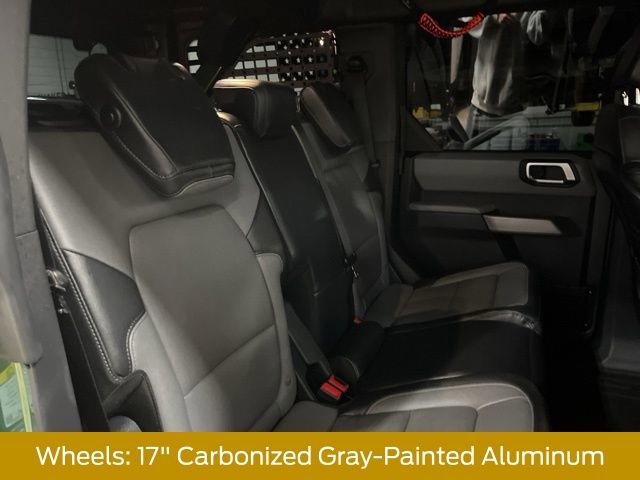 Used 2022 Ford Bronco Everglades image 32