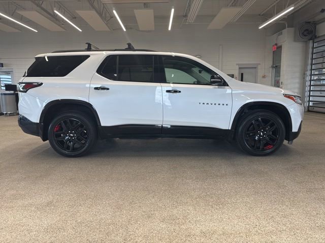 Used 2020 Chevrolet Traverse Premier w/ Redline Edition AWD/4WD image 4