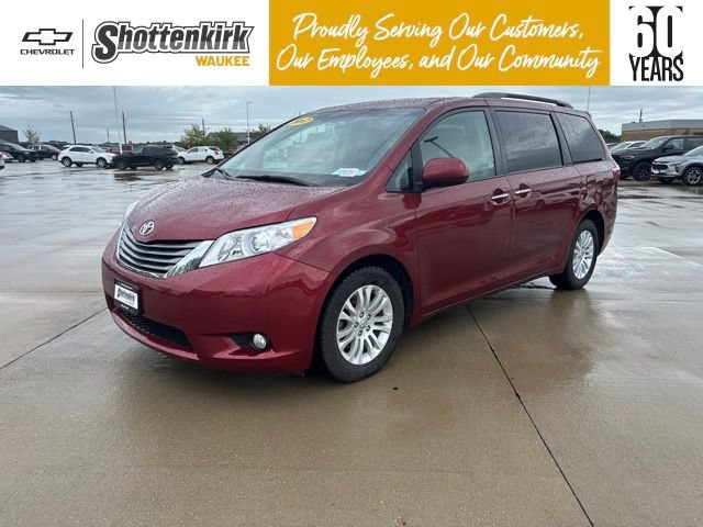 Used 2017 Toyota Sienna XLE