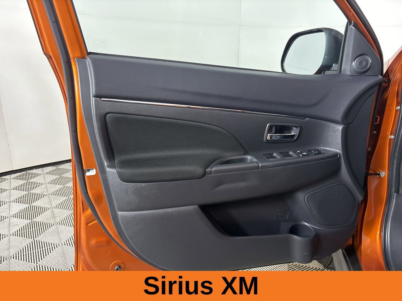 Used 2025 Mitsubishi Outlander Sport LE image 8