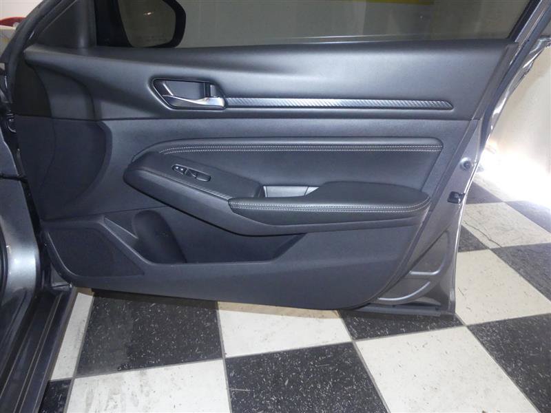 Used 2020 Nissan Altima 2.5 S FWD image 21