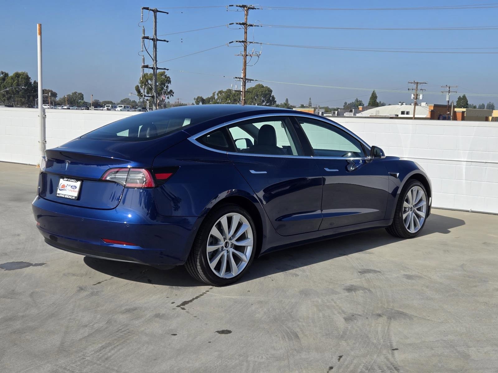 Used 2019 Tesla Model 3 Standard Range Plus image 4