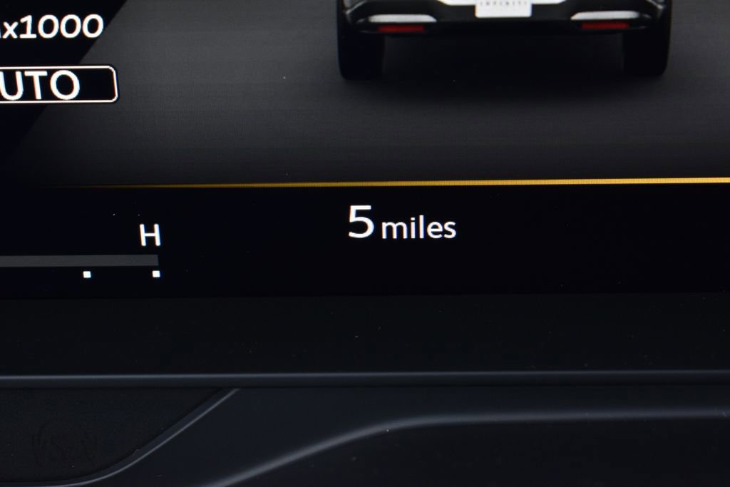 New 2026 INFINITI QX60 Luxe w/ Family Package image 23