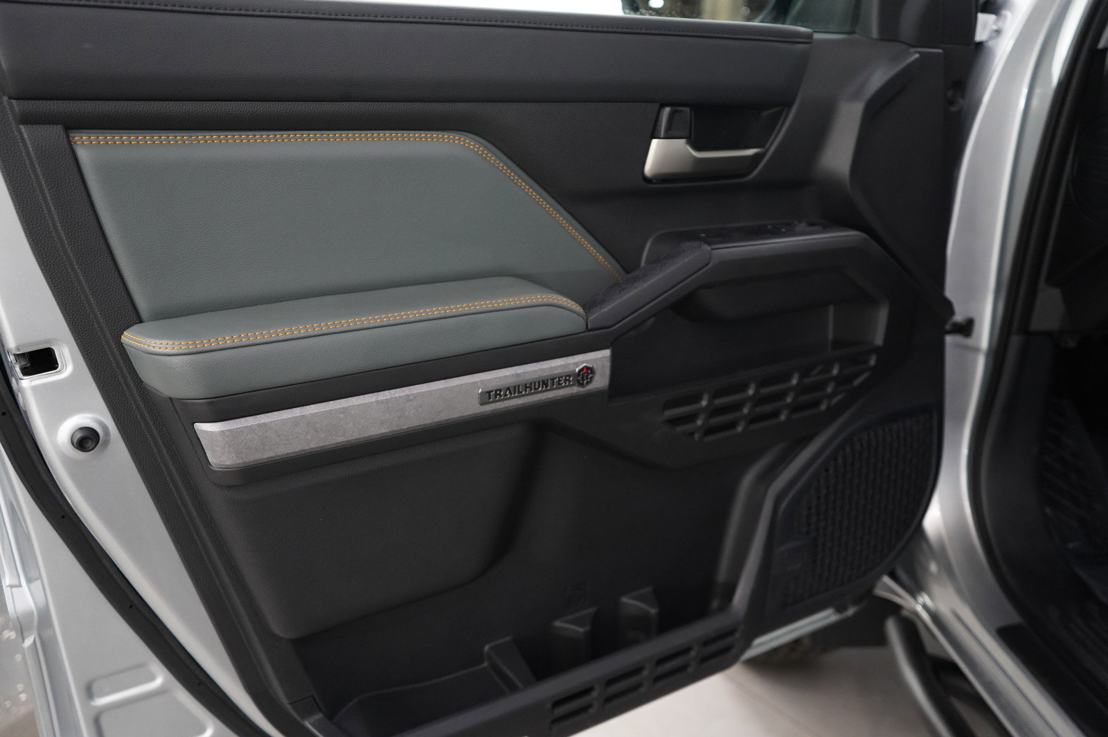 Used 2024 Toyota Tacoma Trailhunter image 26