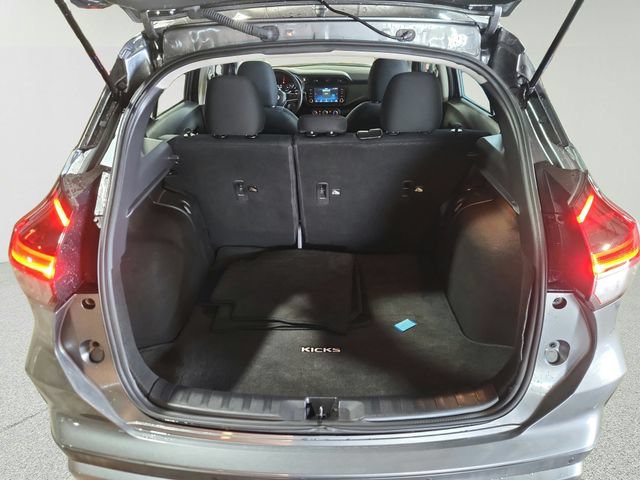 Used 2024 Nissan Kicks SV FWD image 26