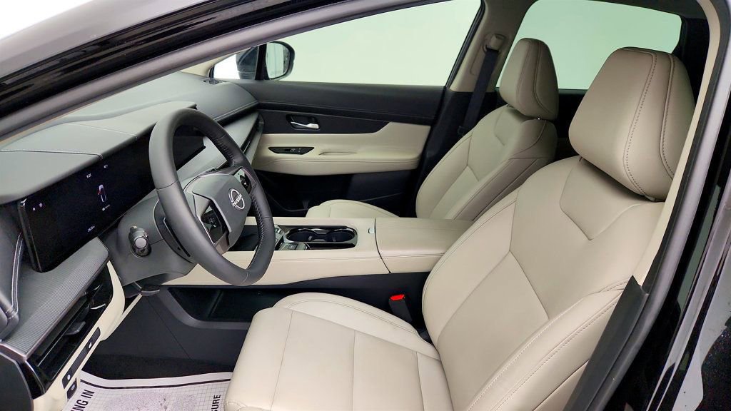 Used 2025 Nissan Murano SV image 19