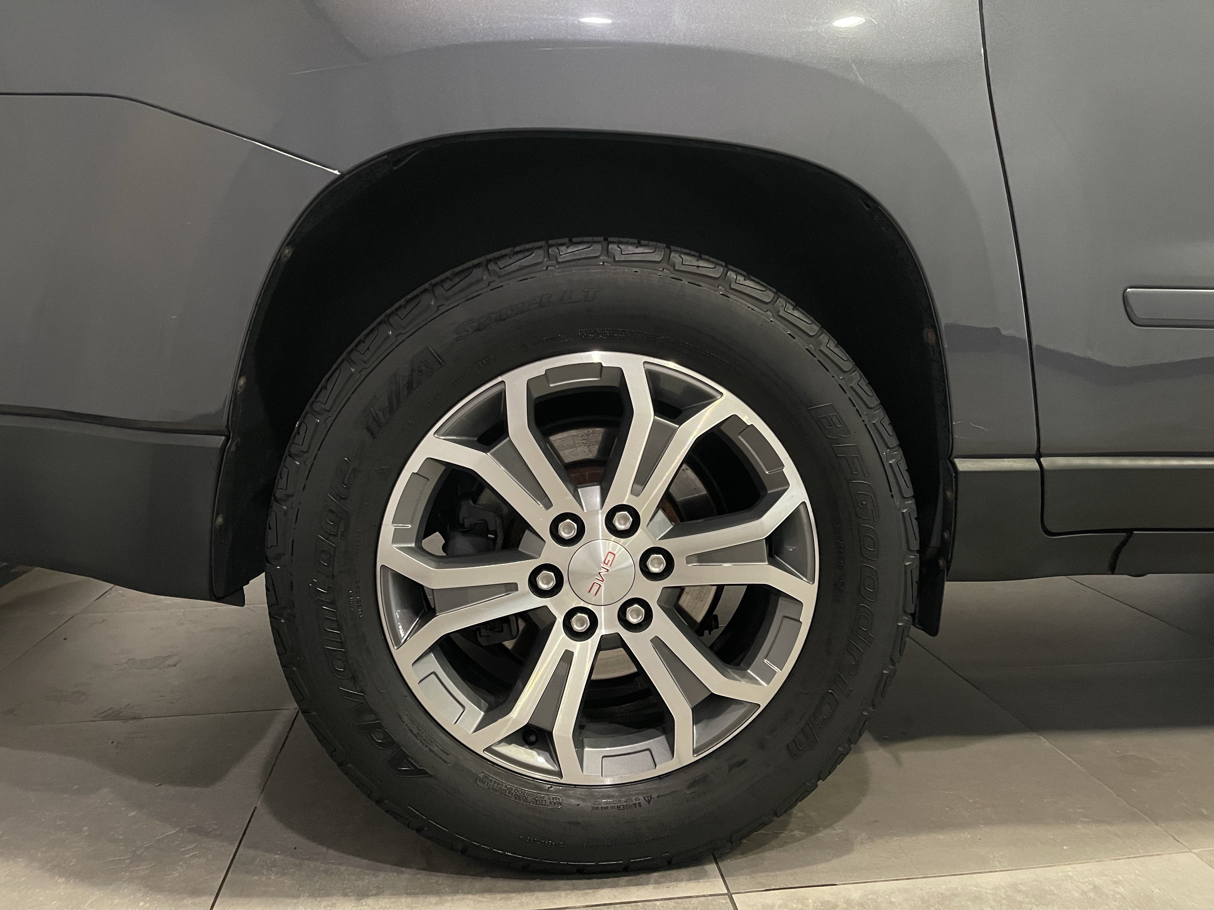 Used 2013 GMC Acadia SLT AWD/4WD image 9