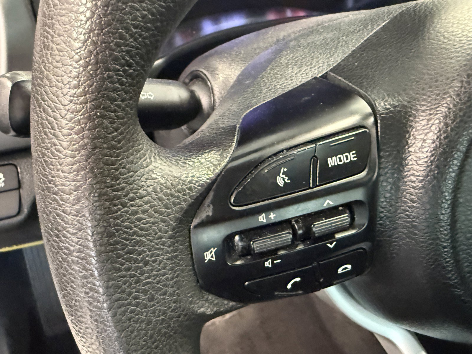 Used 2023 Kia Rio LX FWD image 13