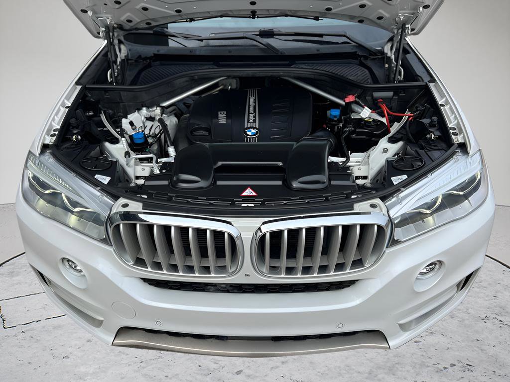 Used 2015 BMW X5 xDrive35d image 34