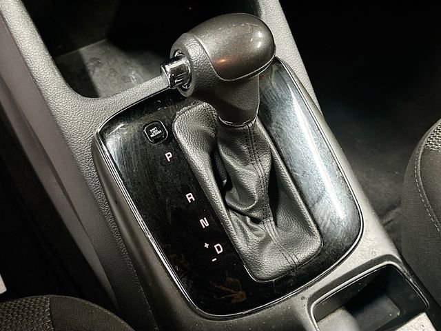 Used 2018 Kia Forte LX image 15