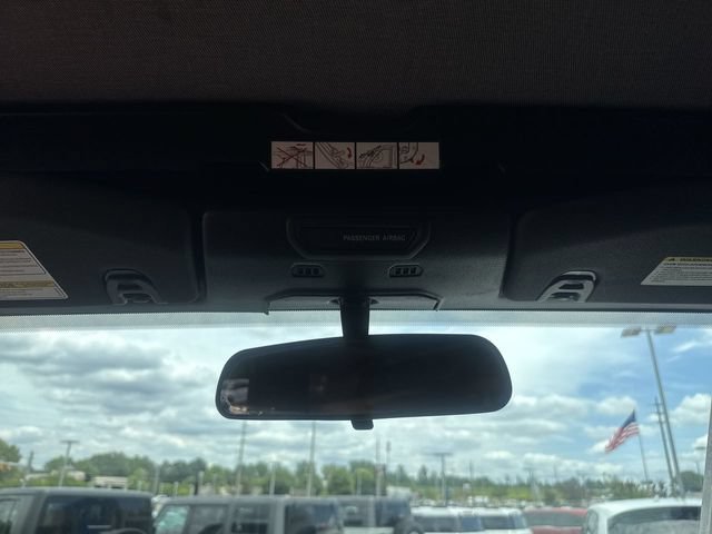 Used 2020 Jeep Wrangler Sport AWD/4WD image 24