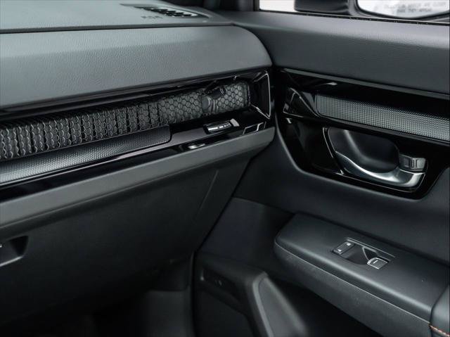 Used 2023 Honda CR-V Sport Touring image 28