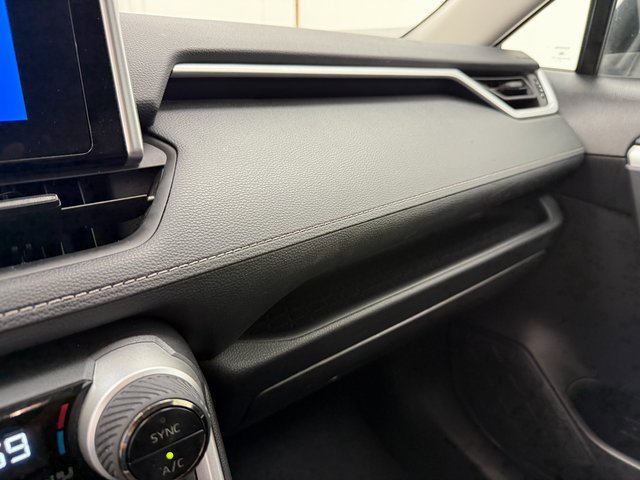 Used 2024 Toyota RAV4 XLE image 23