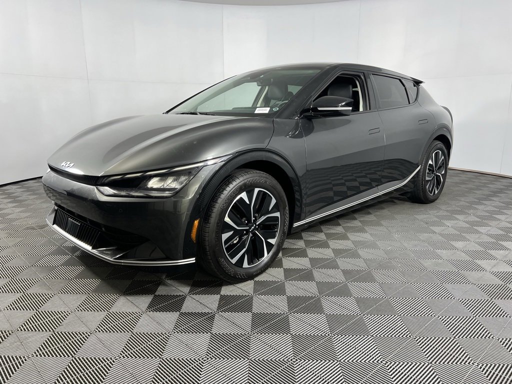 Used 2023 Kia EV6 Wind image 9
