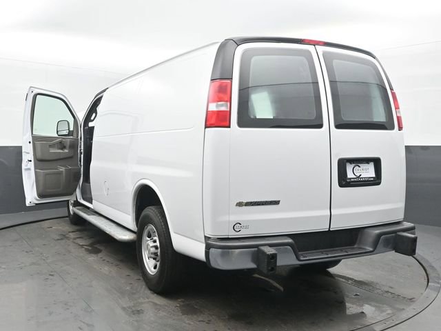 Used 2024 Chevrolet Express 2500 w/ Driver Convenience Package image 44