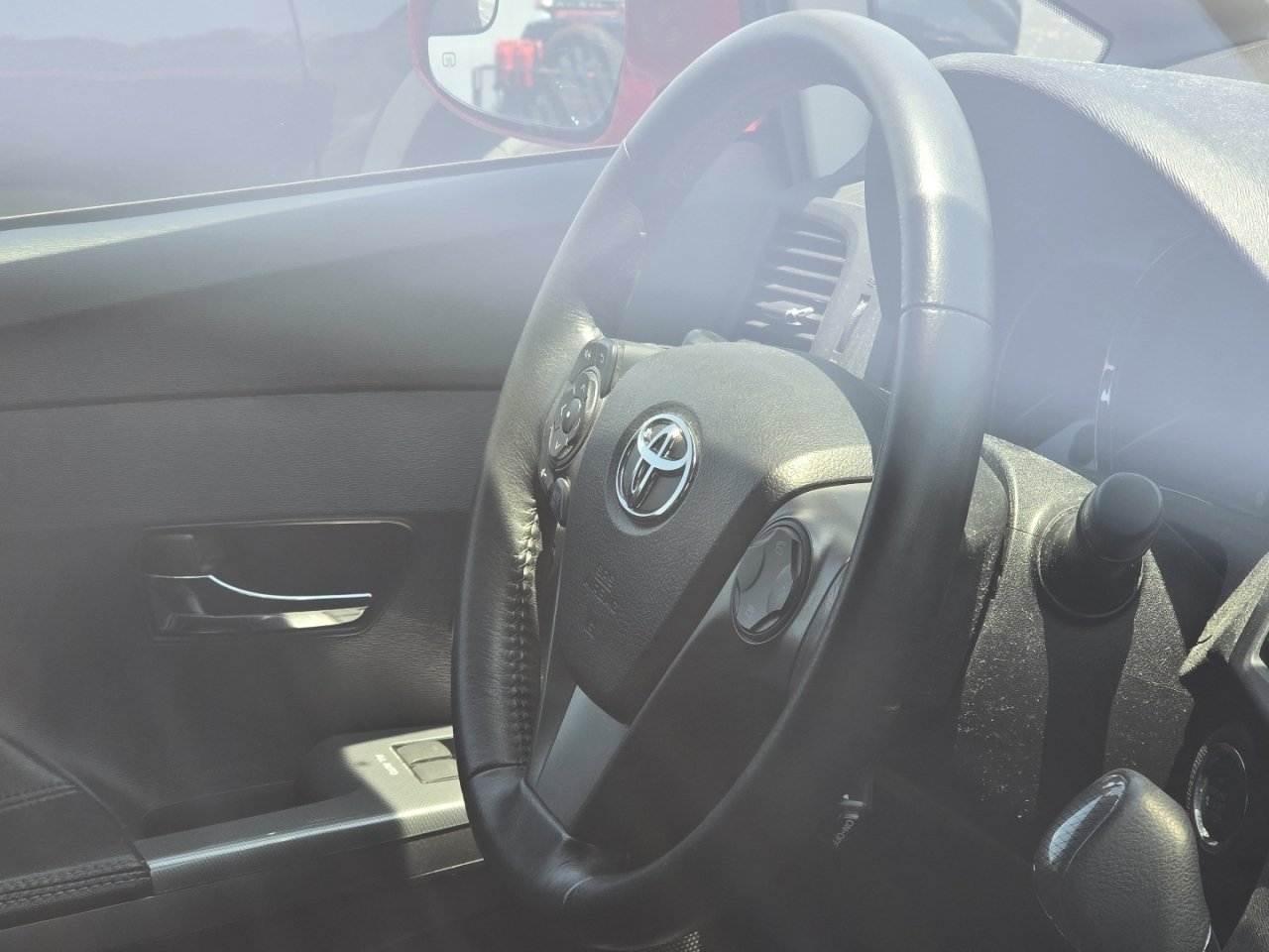 Used 2014 Toyota Venza XLE w/ XLE Premium Package FWD image 16